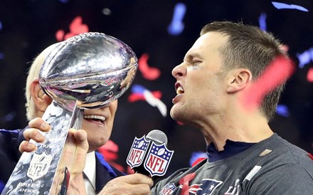 Patriots conquistam Super Bowl após reviravolta histórica