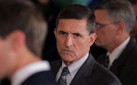 Obama aconselhou Trump a não contratar general Flynn como conselheiro