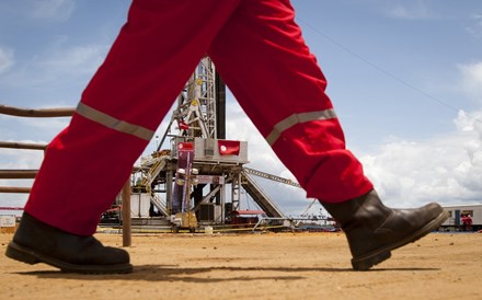 AIE: Produção de petróleo no Irão e Venezuela pode afundar 30%