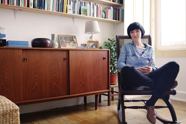 Cláudia Varejão: Num país onde não dominamos a língua, exploramos os outros sentidos