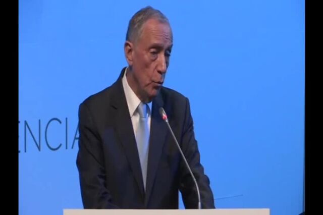 Marcelo sublinha contributo de Maria Cavaco Silva e diz que país lhe está reconhecido 