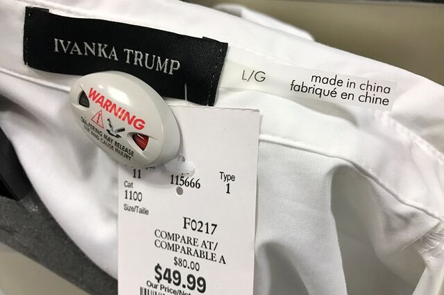 Ivanka Trump encerra a sua marca de roupa