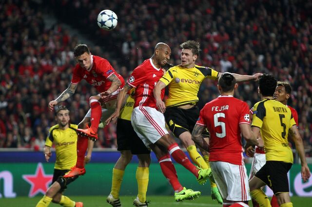 Acções do Benfica caem 7% após eliminação da Champions