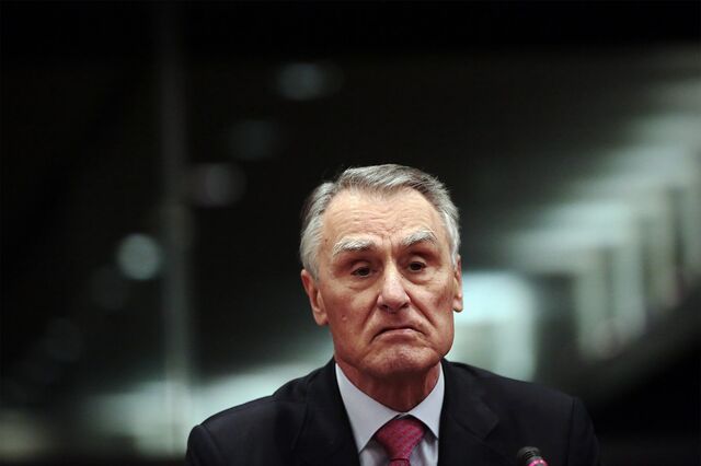 Habitação: Cavaco justifica crise com 'falhanço da política do Governo' de Costa 