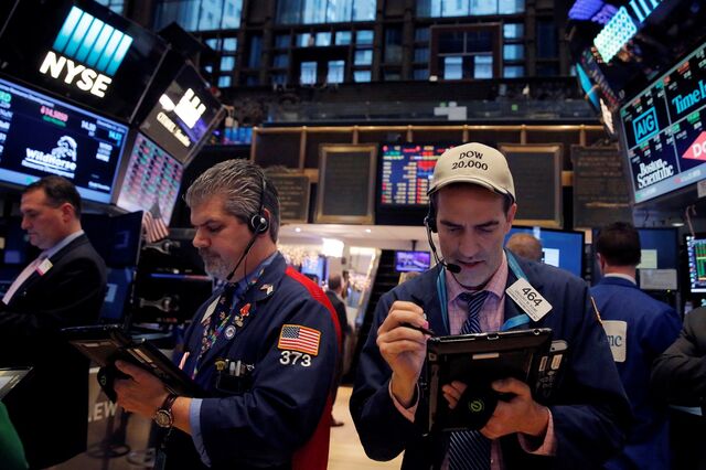 Trump anima Wall Street. S&P500 toca novo recorde