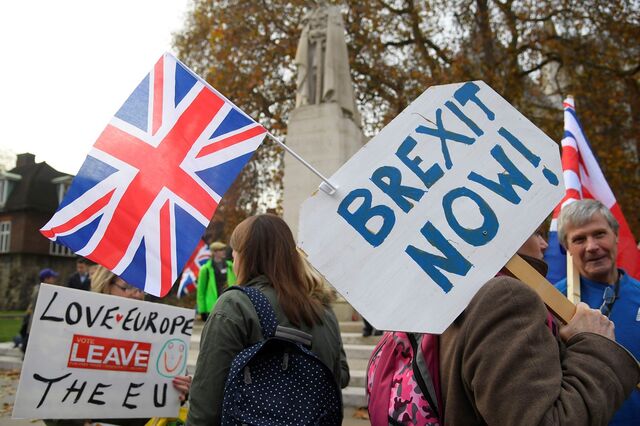 Brexit: Acordo de “divórcio” entre Bruxelas e Londres só deverá ser alcançado em 2019