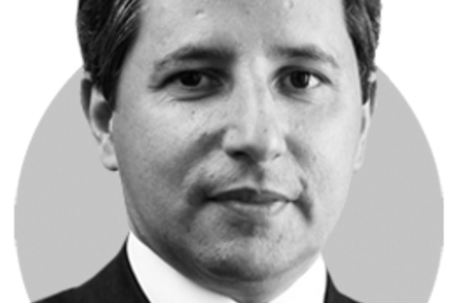 O Novo Banco entre a espada e a parede