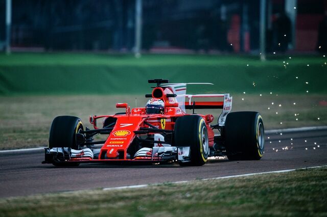 Ferrari em máximos após primeira vitória num Grande Prémio em dois anos