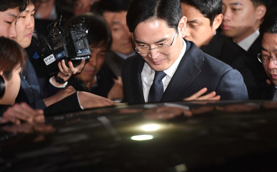 Jay Y. Lee, Samsung