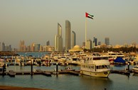 1º – Abu Dhabi, Emirados Árabes Unidos. O pequeno-almoço custa 1,16 dólares, 0,93% do salário médio diário de 125,37 dólares