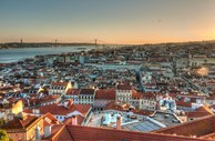 75º – Lisboa, Portugal. O pequeno-almoço custa 0,73 dólares, 2,38% do salário médio diário de 30,69 dólares