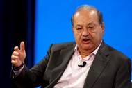 6.º  Carlos Slim, accionista de empresas de telecomunicações mexicanas . Fortuna avaliada em 54,5 mil milhões de dólares. México 