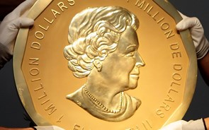Moeda de ouro de 1 milhão de dólares roubada do Museu Bode em Berlim