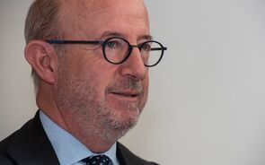 Emilio Saracho banco popular