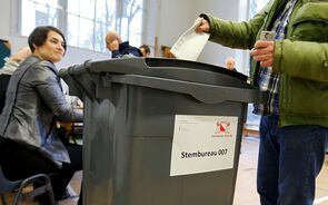 Holanda, o país onde se põe o voto nos caixotes do lixo