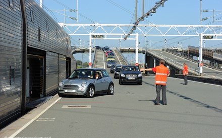 Eurotúnel multiplica lucros por dois