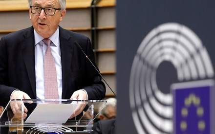 Juncker pede aos europeístas que se cheguem à frente