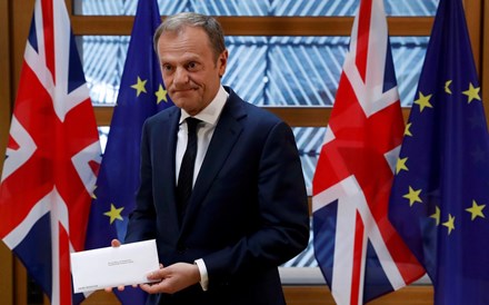 Tusk: Protecção dos direitos dos cidadãos é a prioridade nas negociações no Brexit