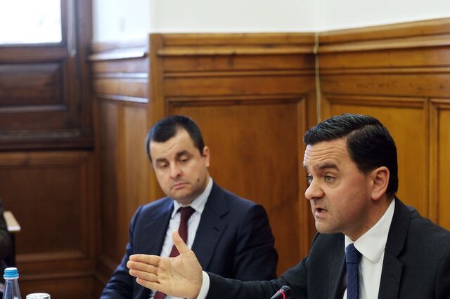 Governo garante retirada de obstáculos na A26 em 10 dias