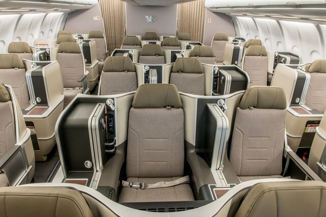 TAP: Primeiro de sete aviões A330 já tem a cabine renovada