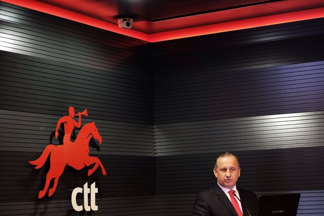 Plano de emergência dos CTT corta 8% do pessoal 