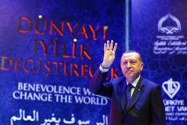Conflito diplomático entre Turquia e Holanda com ameaças mútuas