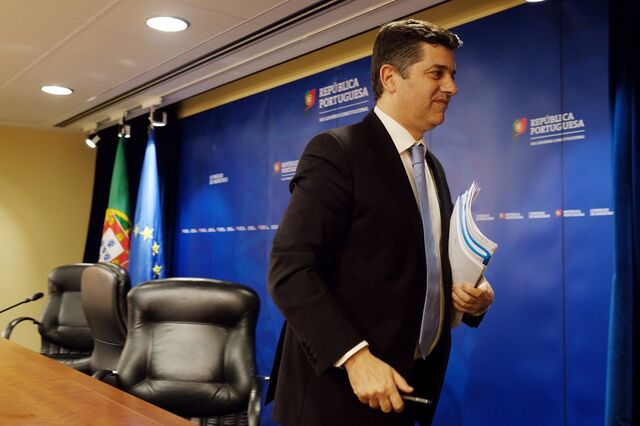 Governo 'não se deve envolver directamente' em situação da Autoeuropa