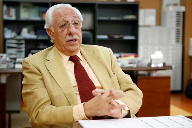 'Rei dos Frangos' admite vender capital da Benfica SAD