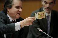 nota50euros notas moedas dinheiro carregado