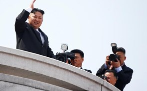 Coreia do Norte acusa EUA de declararem guerra ao país e ameaça abater bombardeiros
