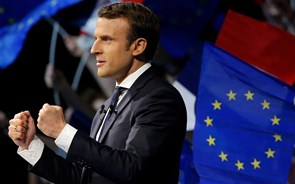Macron pede aos governos locais poupança de 13 mil milhões de euros