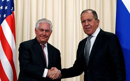 Tillerson defende que EUA e Rússia 'não podem ter este tipo de relação'