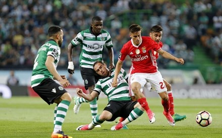 Cinco detidos por especulação de bilhetes do Sporting-Benfica