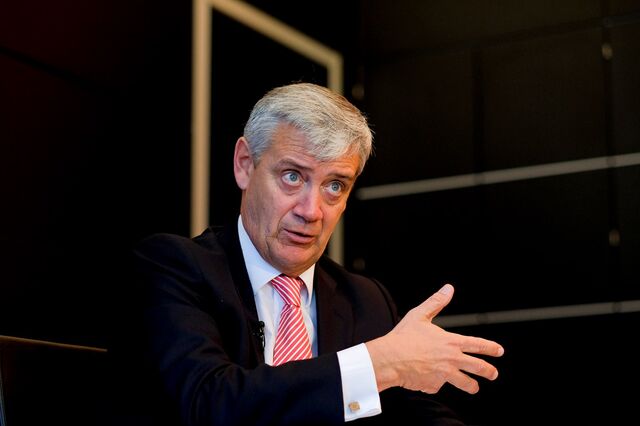 Mercado já pesa tanto como a banca na dívida do Benfica