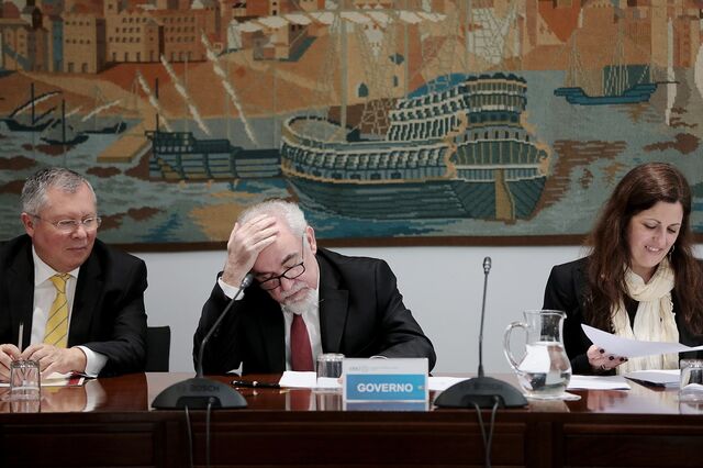 Governo promete eliminar corte de 7,1% aos pensionistas de invalidez