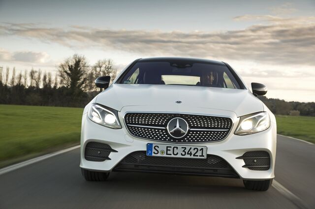 Mercedes-Benz E Coupé: Alto nível 