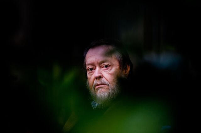 Luís Noronha da Costa: Os leilões são o grande cancro dos artistas 