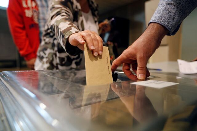 França: Acabou o combate presidencial, começa a guerra das legislativas