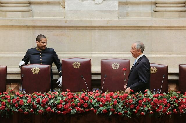  Marcelo abriu o Palácio de Belém e passou a tarde no meio do povo