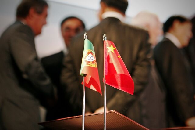 Porto Editora lança dicionários online Português - Chinês