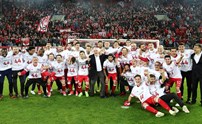 O crónico campeão grego Olympiakos venceu em 2017 a Super Liga helénica pela sétima vez consecutiva. 