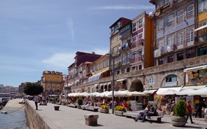 Turistas estão a ficar mais tempo e a gastar mais dinheiro no Porto e Norte de Portugal