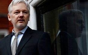 Embaixada do Equador pode expulsar Julian Assange
