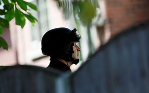 Manchester: Polícia britânica detém 14.º suspeito relacionado com ataque