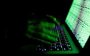 ciberataque computador hacker segurança