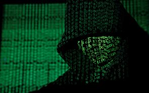 ciberataque computador hacker segurança