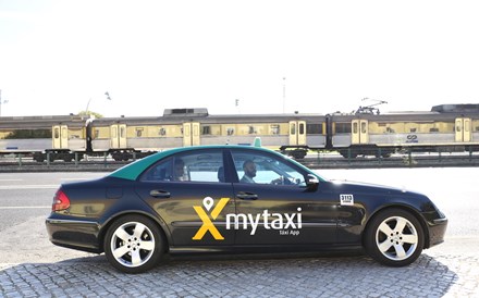 Mytaxi diz querer colmatar lacuna entre táxis e turismo