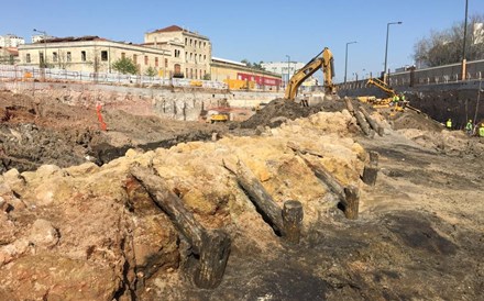 Arqueologia atrasa novo hospital da CUF