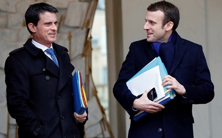 Valls quer candidatar-se pelo partido de Macron e declara a morte do PS francês