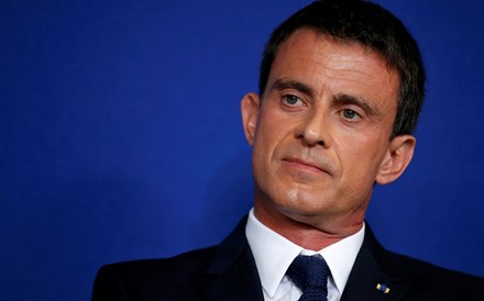 Ex-primeiro-ministro francês Manuel Valls abandona Partido Socialista  